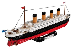 Zaoceánská loď R.M.S. TITANIC COBI 1928 - Historical collection - Executive Edition