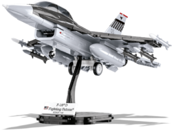 American multipurpose fighter F-16C Fighting Falcon COBI 5813 - Armed Forces - kopie