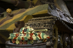 Německý těžký tank TIGER II KÖNIGSTIGER COBI 2808 - World War II 1:12