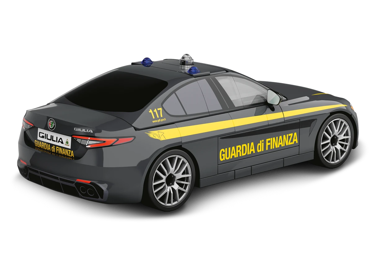 Auto GIULIA Quadrifoglio Guardia di finanza COBI 24657 - Action Town 1:35 