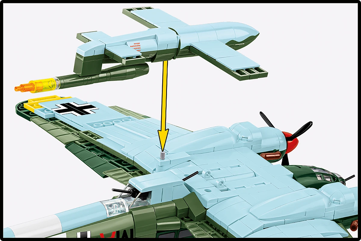 Německý střední bombardér HEINKEL HE 111 H-22 se střelou V1 COBI 5771 - Executive Edition WW II 1:48