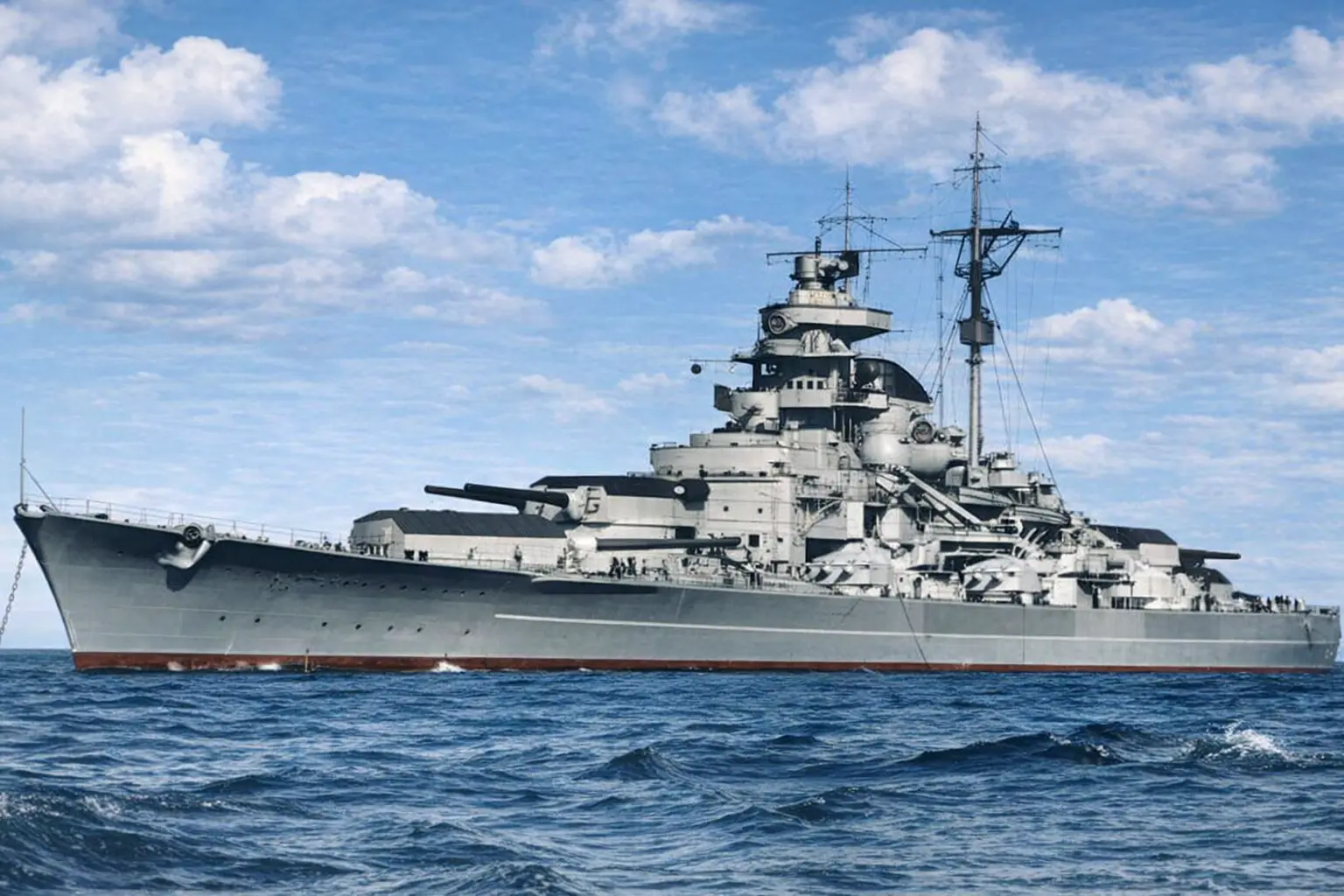 Německé bitevní loď Tirpitz COBI 4853 | COBIshop.cz